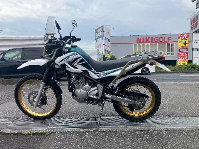 Yamaha SEROW 250