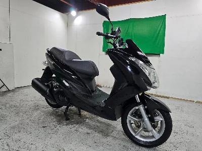 Yamaha MAJESTYS