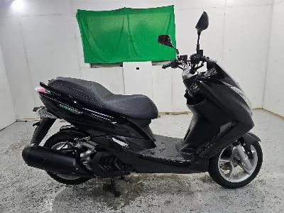 Yamaha MAJESTYS