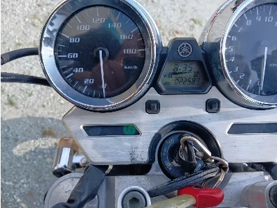 Yamaha XJR400R-1