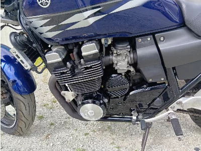 Yamaha XJR400R-1 с аукционов Японии