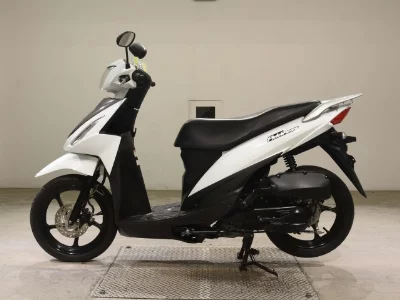 Suzuki ADDRESS110-2