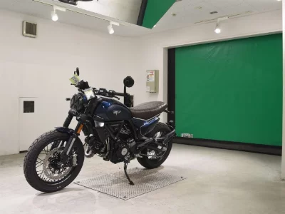 Ducati  DUCATI  SCRAMBLER  NIGHT  SHIFT 