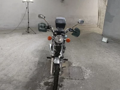 Suzuki GN125H