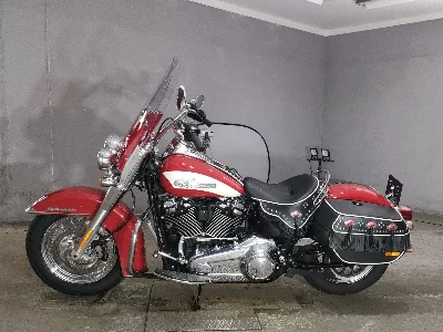 Harley-Davidson  HARLEY FLI1870