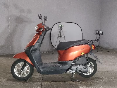 Honda  TACT  BASIC 