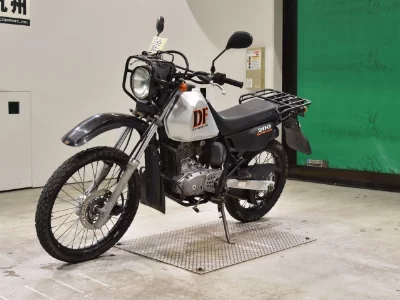 Suzuki DF200