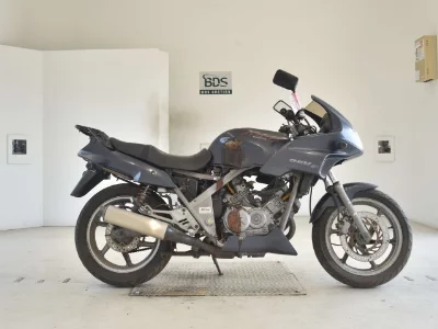 Honda  XELVIS (SHO LOUIS  NOT EQUIPPED )