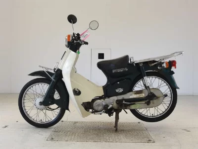 Мотоцикл из Японии Honda C50