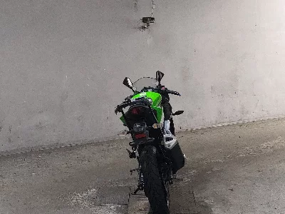 Kawasaki NINJA250SL