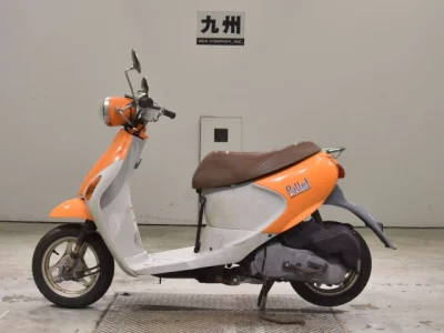 Suzuki PALETTE