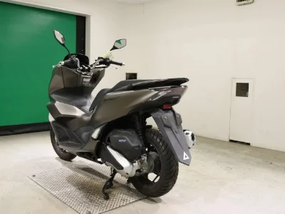 Honda PCX125-4