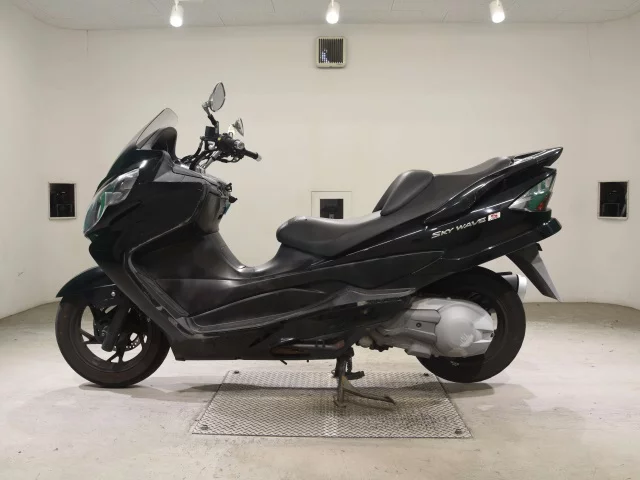 Suzuki SKYWAVE 250S-3  с аукциона в Японии