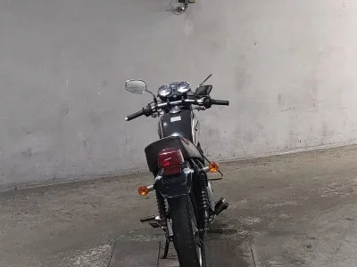 Suzuki GN125-2F