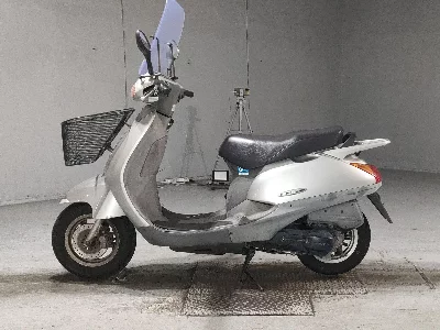 Honda LEAD 100