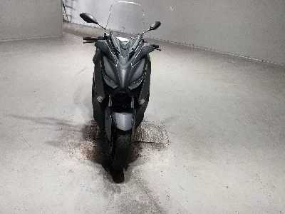 Yamaha X-MAX250