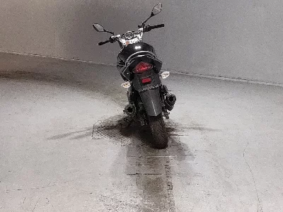 Suzuki GSR250