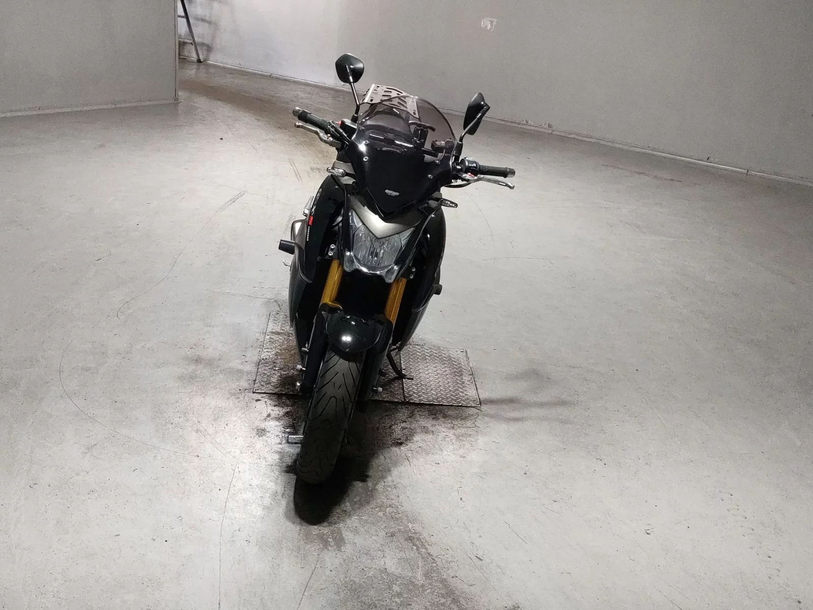 Suzuki GSX-S1000  с аукциона в Японии