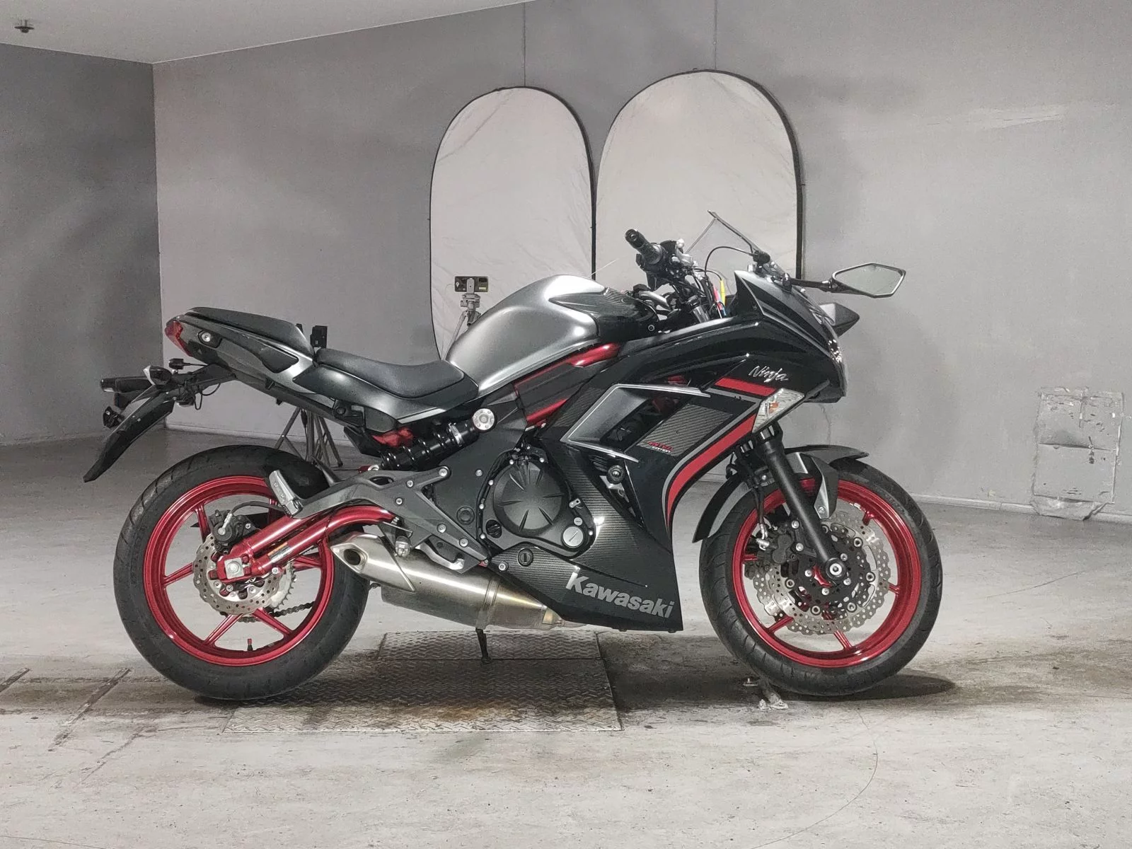 Kawasaki NINJA400  с аукциона в Японии