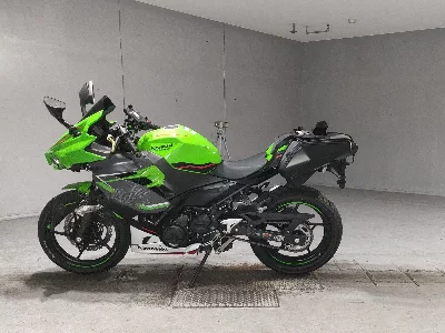 Kawasaki NINJA250