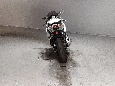 Suzuki GSX-R750