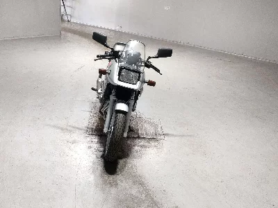 Suzuki GSX250 KATANA