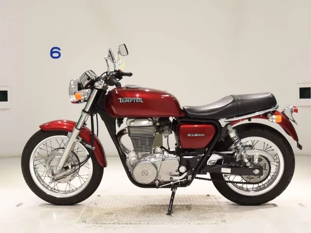 Suzuki TEMPTER  с аукциона в Японии