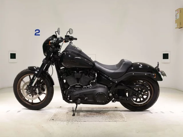 Harley-Davidson HARLEY FXLRS1870  с аукциона в Японии