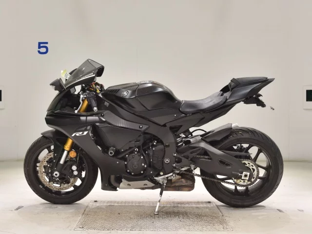 Yamaha YZF-R1  с аукциона в Японии