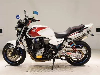 Honda CB1300SF