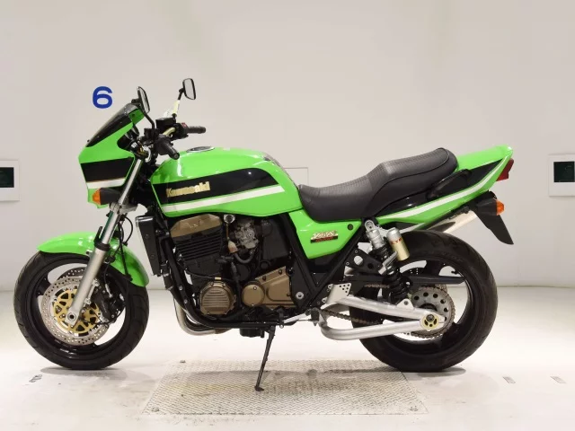 Kawasaki ZRX1200R  с аукциона в Японии