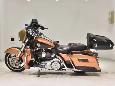 Harley-Davidson HARLEY FLHX1580