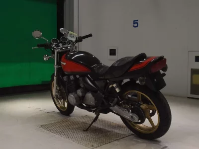 Kawasaki ZEPHYR400