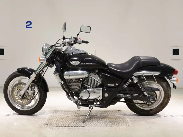 Honda MAGNA 250  с аукциона в Японии