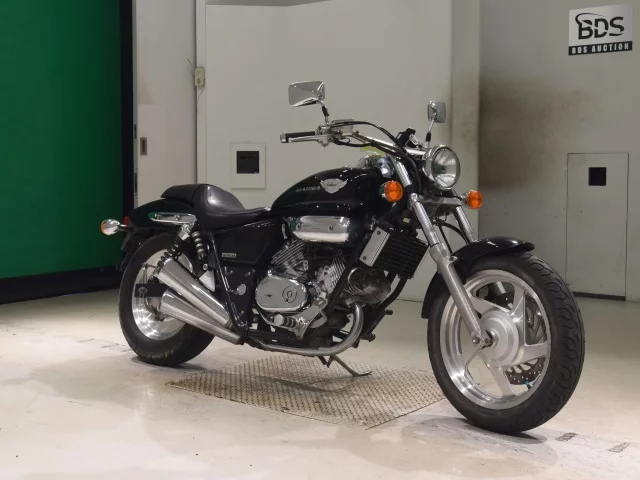 Honda MAGNA 250  с аукциона в Японии