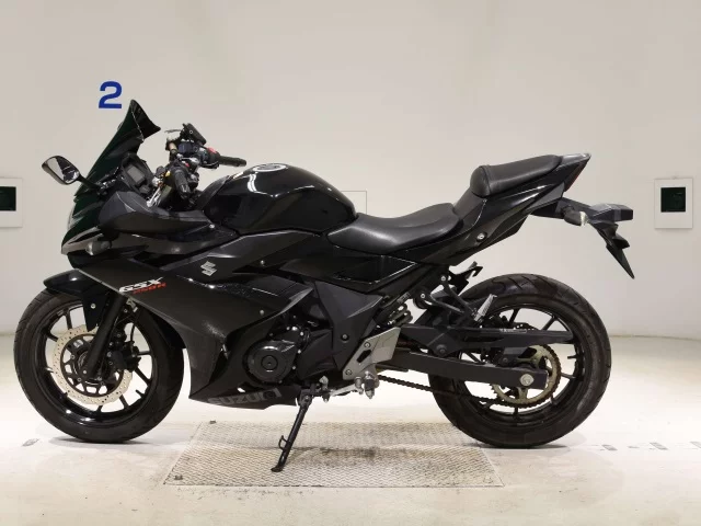 Suzuki GSX250R  с аукциона в Японии