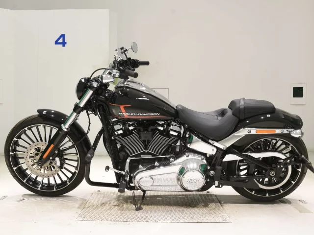 Harley-Davidson HARLEY FXBR1920  с аукциона в Японии