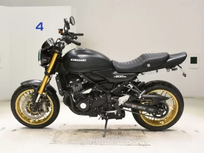 Kawasaki Z900RS SE