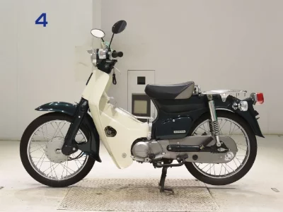 Honda C90