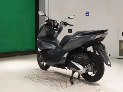 Honda PCX125-4