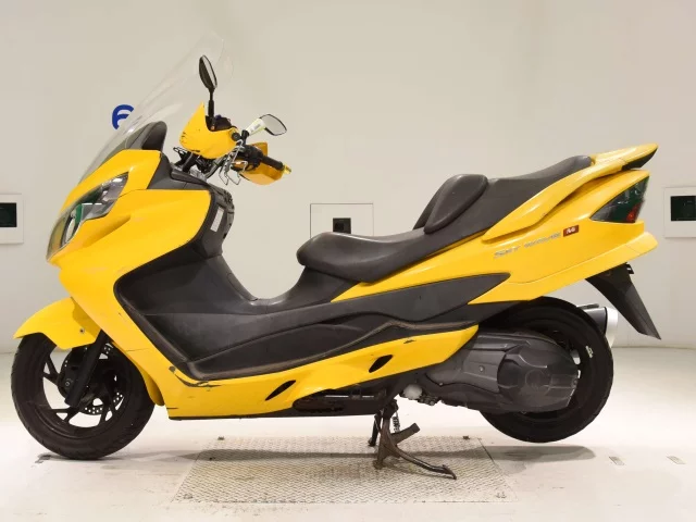 Suzuki SKYWAVE 250M  с аукциона в Японии