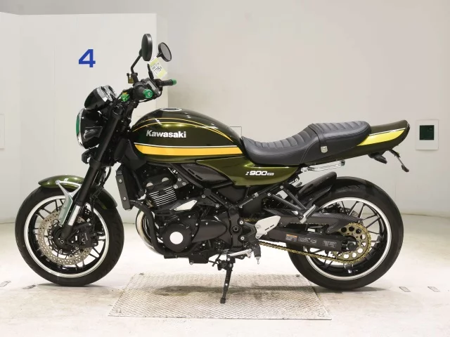 Kawasaki Z900RS 2019