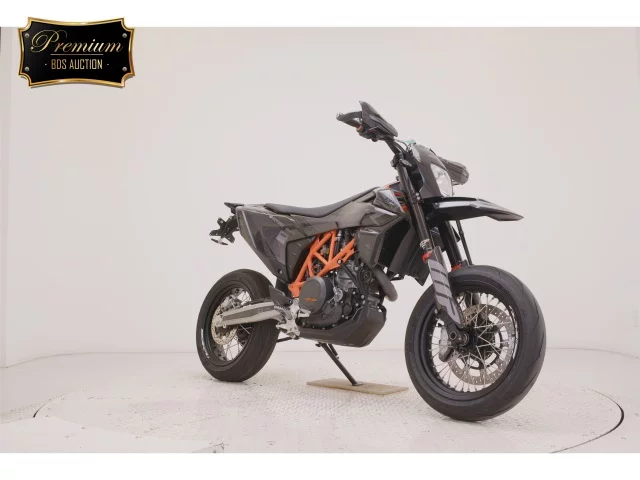 KTM KTM 690SMC R  с аукциона в Японии