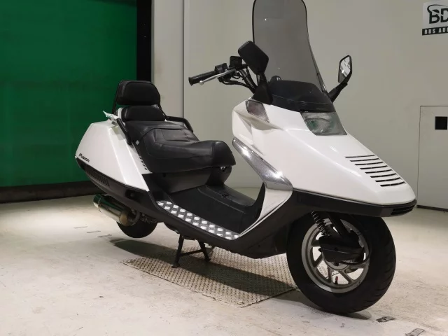 Honda FUSION  с аукциона в Японии