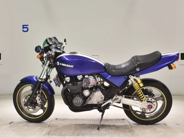 Kawasaki ZEPHYR400K  с аукциона в Японии