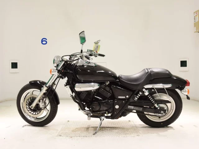Honda MAGNA 250  с аукциона в Японии