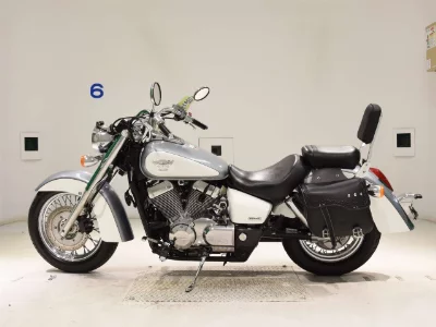 Honda SHADOW750
