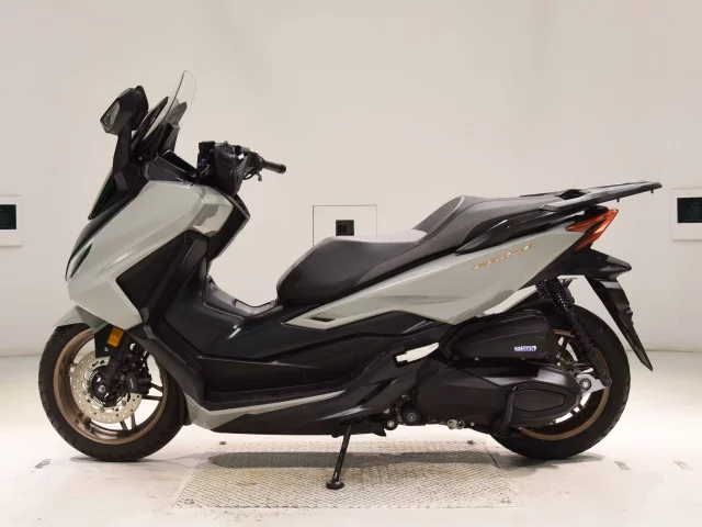 Honda FORZA -6  с аукциона в Японии