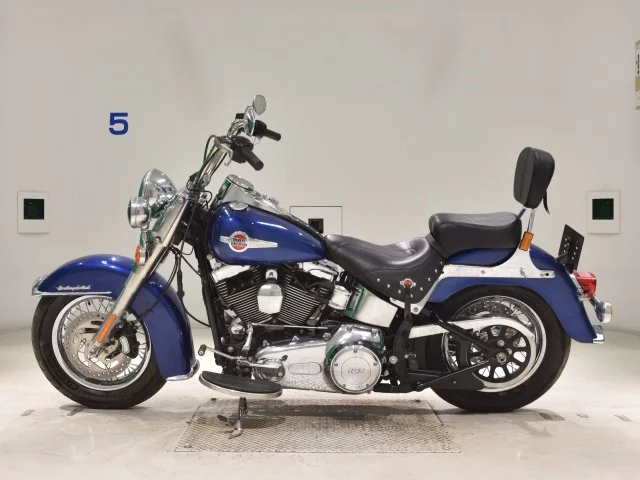 Harley-Davidson HARLEY FLSTC1690  с аукциона в Японии