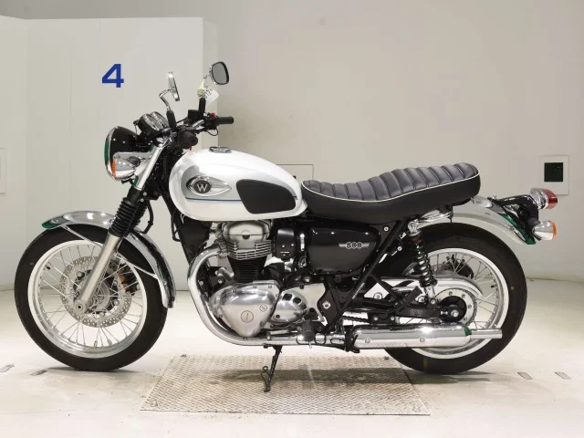 Kawasaki W800-2  с аукциона в Японии